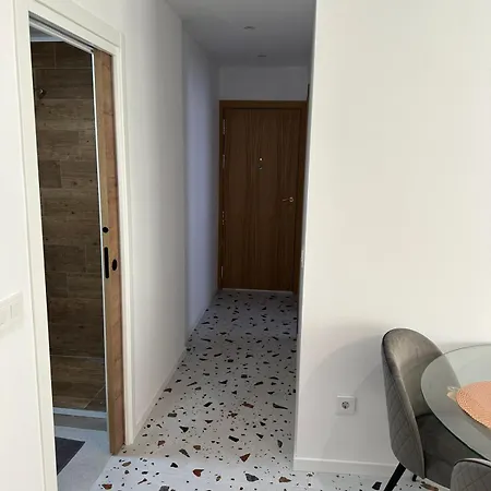 Del Mar 1a - New Beach First Floor One Bed Flat アパート *